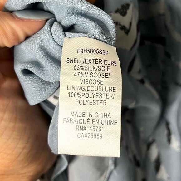 Parker Alice Top Women’s Small Blue Silk Sleeveless Tiger-Stripe Halter Blouse - Picture 5 of 5